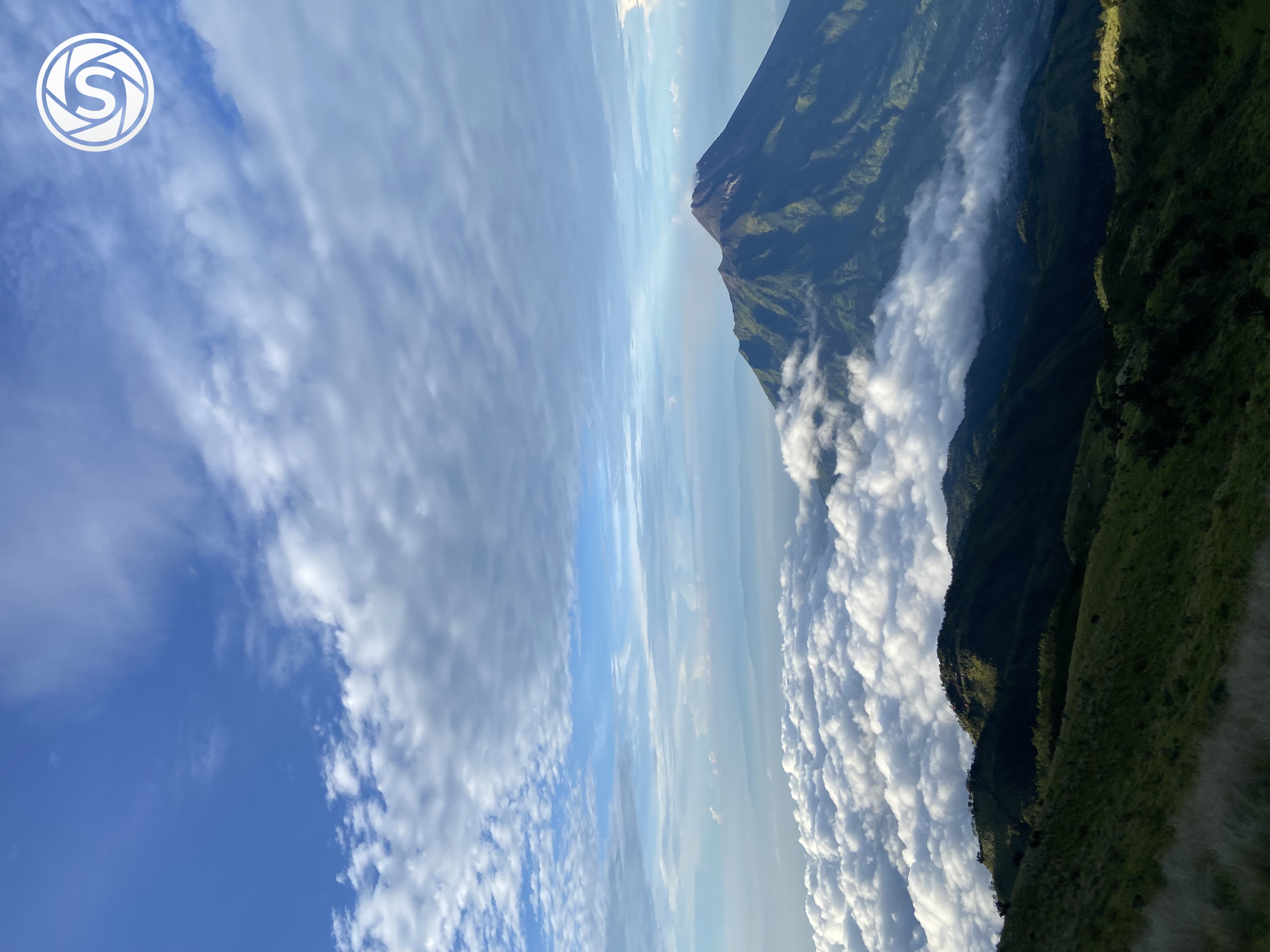 Ocean of clouds - foto oleh Januwar Dwi Syahruli di PictStock