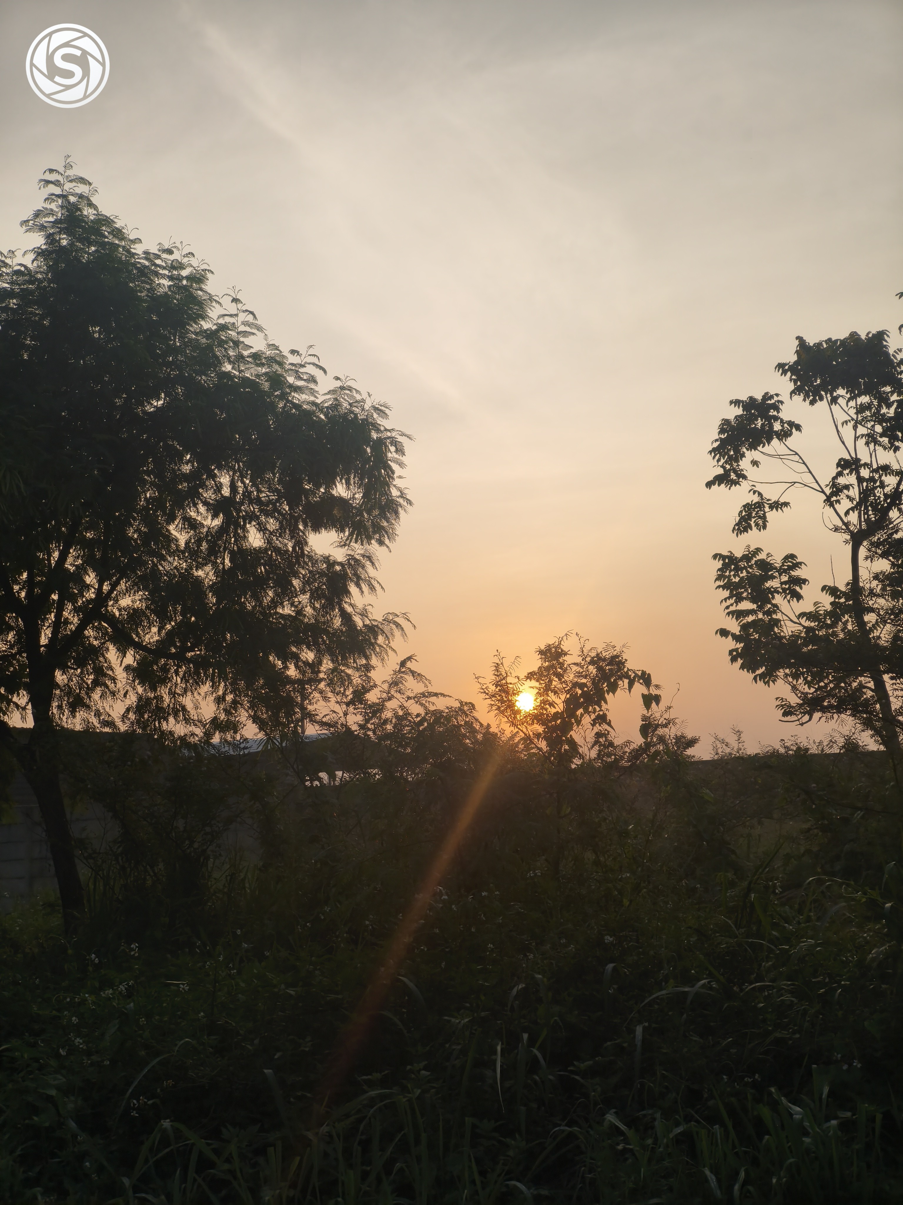 sunrise - foto oleh Ilyas Alhafiz di PictStock